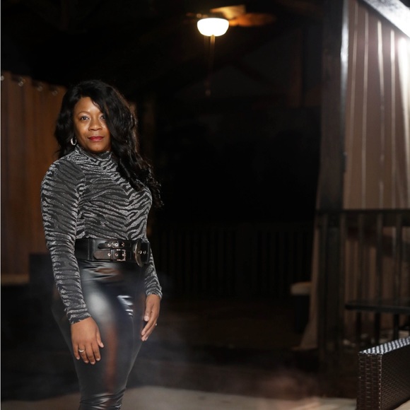 Meet your Posher, Tammy - Picture 1 of 1